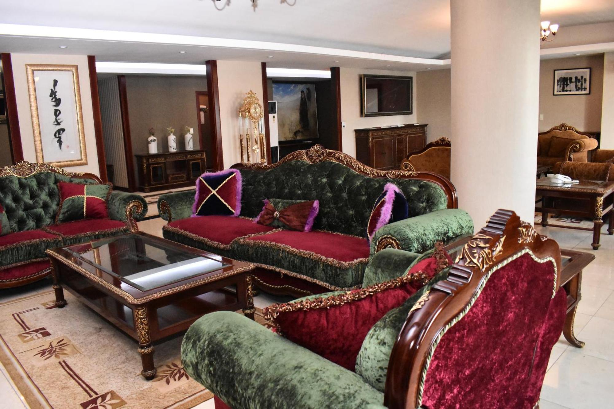 Sunjin Grand Hotel Улан-Батор Экстерьер фото